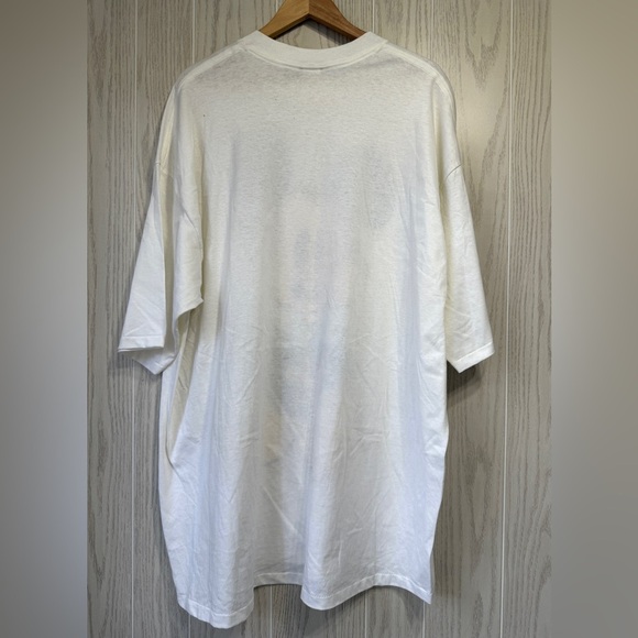 Mickey Mouse Super Size T-shirt NWOT - Picture 3 of 4